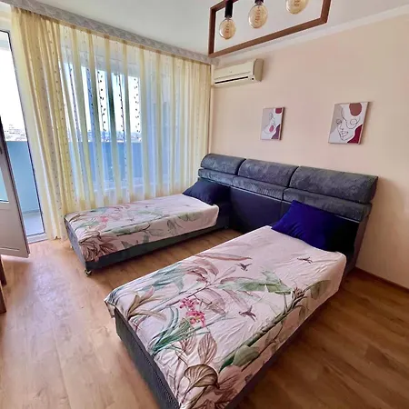 Appartement Panoramaview Lazur *