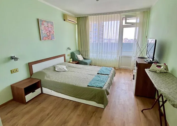 Panoramaview Lazur Apartment Burgas City